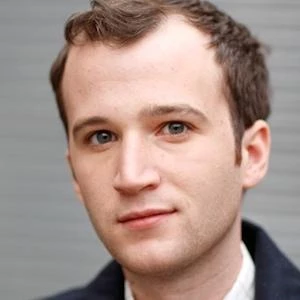 Chris Baio - Height, Bio, Wiki, Family, Birthplace, Networth & More