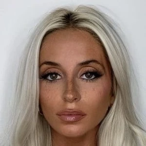 Brynn Baker - Biography, Birthday, Wiki, Family, Networth & More