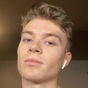 Max Balegde Biography