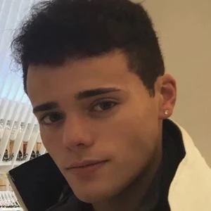 Hunter Cole Balistreri - Networth, Bio, Birthdate, Age, Family & More