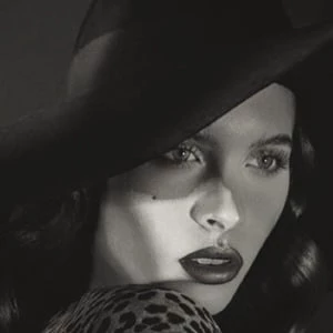 Carolina Ballesteros - Age, Bio, Career, Family, Wiki, Networth & More