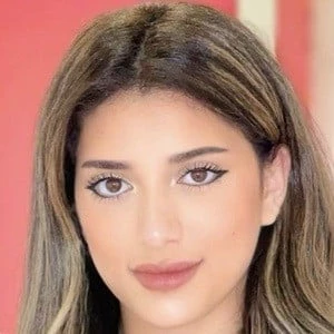 Banen Naem - Height, Bio, Wiki, Family, Birthplace, Networth & More