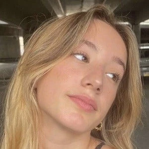 Abbey Bankson - Age, Height, Birthdate, Bio, Family, Networth & More