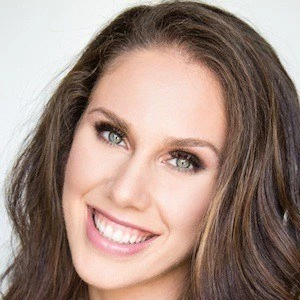 Cassandra Bankson Biography