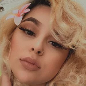 Jennifer Barajas - Age, Bio, Birthdate, Family, Networth & More