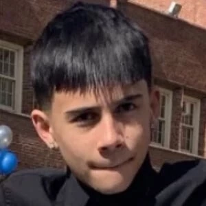 Mike Barajas - Income, Birthday, Family, Bio, Networth & More