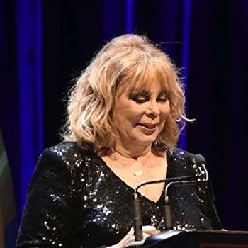 Barbara Lorenz - Age, Bio, Birthdate, Family, Networth & More