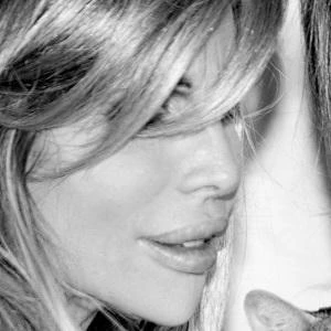 Sia Barbi - Birthdate, Age, Family, Bio, Networth & More