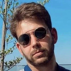 Hugo Barcelar - Date Of Birth, Bio, Birthdate, Parents, Networth & More