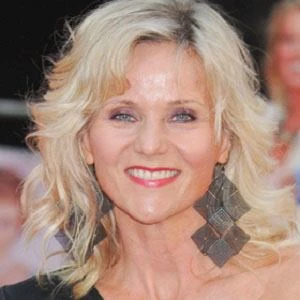 Linda Barker - Age, Bio, Birthdate, Family, Networth & More