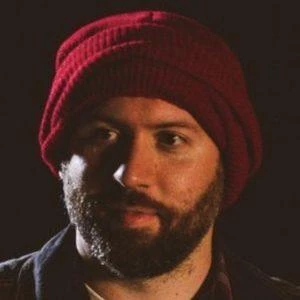 Wade Barnes Biography