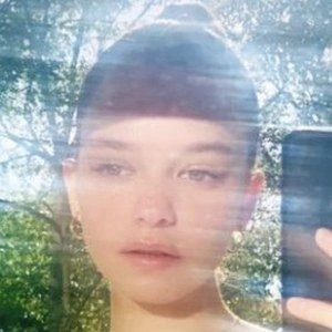 Olivia-Mai Barrett Biography
