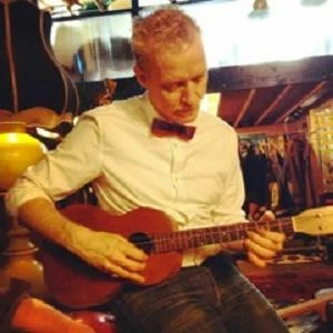 Chris Barron Biography