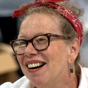 Lynda Barry Biography