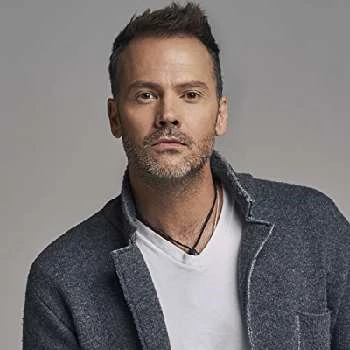 Barry Watson Biography