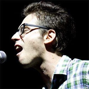 Eef Barzelay - Wiki, Bio, Birthdate, Networth, Family & More