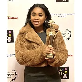 Basia Mallet Biography