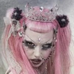 Adora BatBrat - Age, Height, Birthdate, Bio, Family, Networth & More