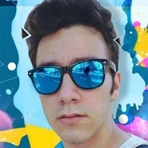 Enes Batur Biography