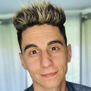 Batzair - Networth, Bio, Birthdate, Age, Family & More