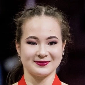 Emily Bausback - Age, WIki, Birthday, Family, Networth & More