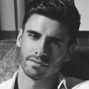 Noel Bayarri - Age, Bio, Birthdate, Family, Networth & More