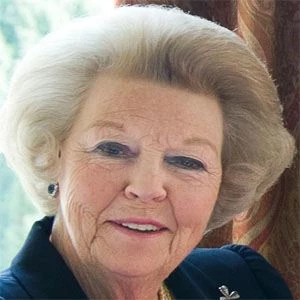 Queen Beatrix - Family, Bio, Wiki, Dat of Birth, Networth & More