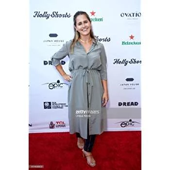 Beatriz Browne - Age, Bio, Birthdate, Family, Networth & More