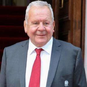 Bill Beaumont - Adderess, Bio, Birthdate, Family, Wiki & More