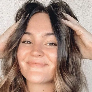 Haley Beck - Parents, Networth, Bio, Birthdate, Family Wiki & More