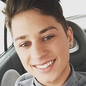 Travis Beck Biography