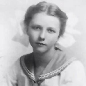 Ruth Becker Biography