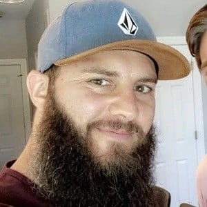 BeerBongJohn - Age, WIki, Birthday, Family, Networth & More