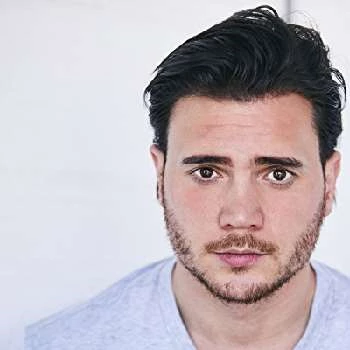 Bela Klentze - Bio, Networth, Family, Age, Birthdate & More