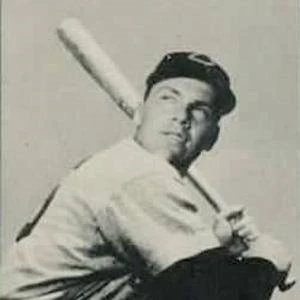 Gus Bell - Family, Bio, Birthdate,Age, Networth , Wiki& More