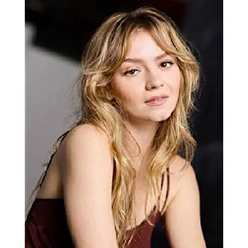 Bella DeLong - Age, Bio, Birthdate, Family, Networth & More