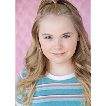 Bella Winkowski - Age, Bio, Birthdate, Family, Networth & More