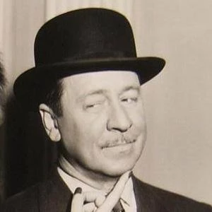 Robert Benchley - Family, Bio, Birthdate,Age, Networth , Wiki& More