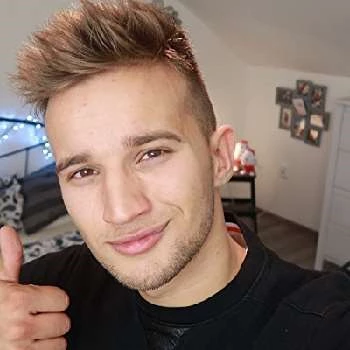 Benedikt Slamka - Age, Bio, Birthdate, Family, Networth & More