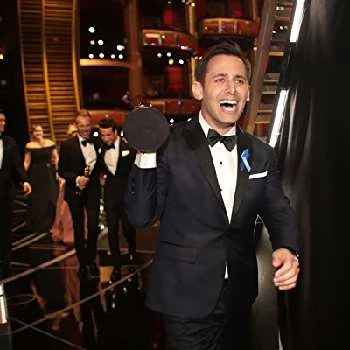 Benj Pasek - Adderess, Bio, Birthdate, Family, Wiki & More