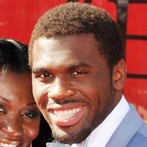 Earl Bennett - Wiki, Bio, Networth, Birthdate, Family & More