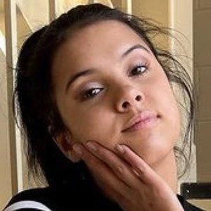 Klailea Bennett Biography