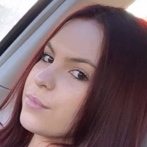 Lilly Bennett - Wiki, Bio, Birthdate, Networth, Family & More