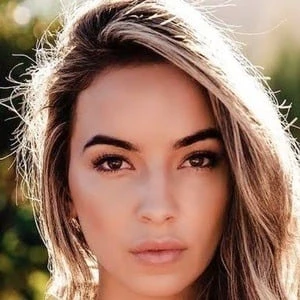 Rachel Bentley - Family, Bio, Birthday, Family, Income & More