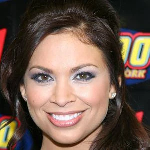 Carolina Bermudez - Age, Wiki, Birthdate, Bio, Networth, Family & More