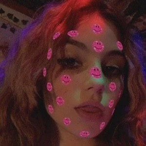 Elizabeth Bernal - Family, Bio, Birthdate,Age, Networth , Wiki& More