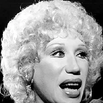 Berta Loran Biography
