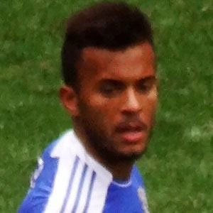 Ryan Bertrand - Age, Height, Birthdate, Bio, Family, Networth & More
