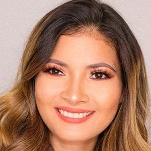 Bessy Dressy - Networth, Bio,Birthdate, Family, Wiki & More