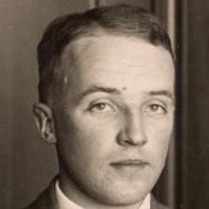 Charles Herbert Best - Networth, Bio, Wiki, Family, Birthday, Networth & More